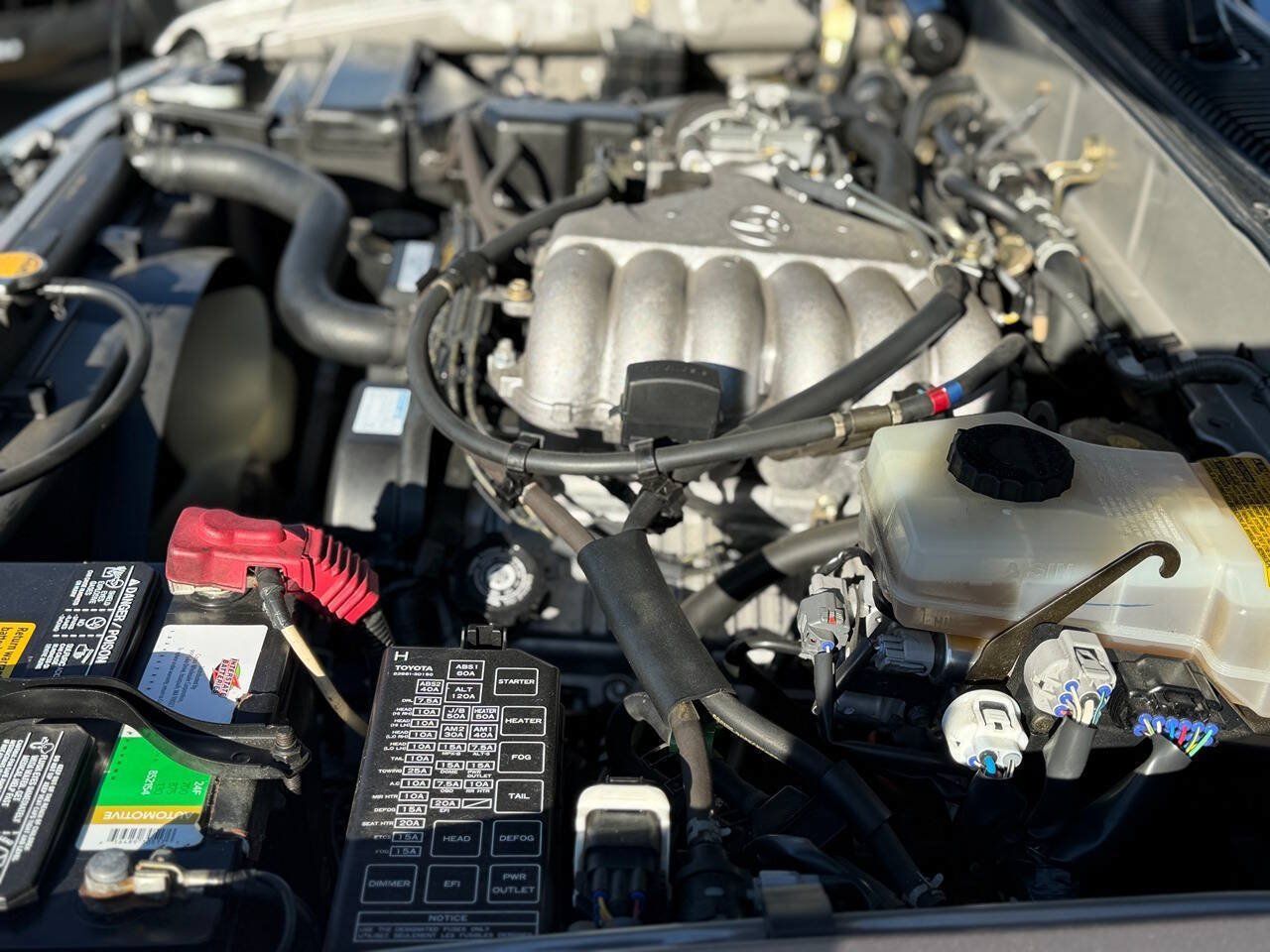 Used 2002 Toyota 4Runner SR5 AWD/4WD image 64