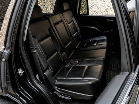Used 2020 Chevrolet Tahoe LT RWD image 35