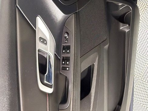 Used 2017 GMC Terrain SLE FWD image 11
