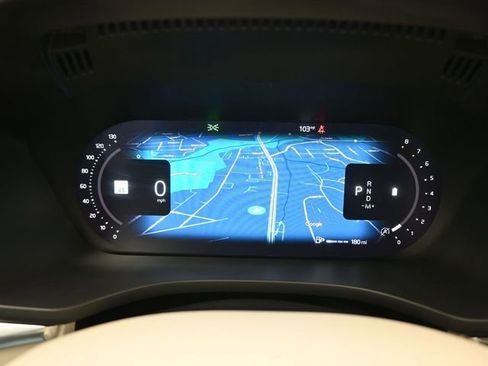 Used 2023 Volvo XC60 B5 Plus w/ Protection Package Premier image 27