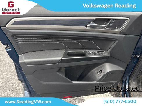 Used 2020 Volkswagen Atlas Cross Sport SEL Premium AWD/4WD image 33