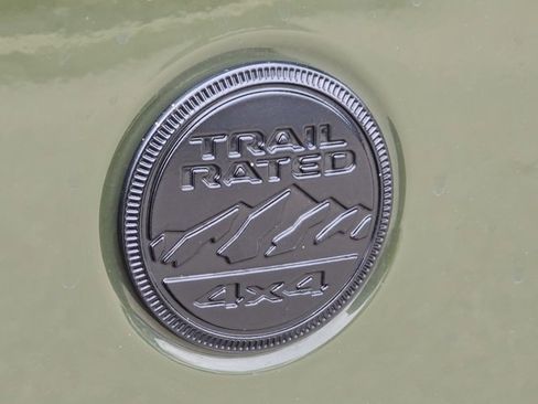 Used 2022 Jeep Wrangler Unlimited Sport image 23