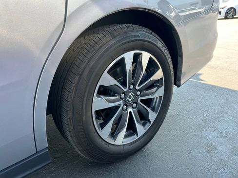 Used 2022 Honda Odyssey EX-L image 18