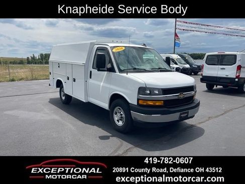 Used 2020 Chevrolet Express 3500 w/ Power Convenience Package RWD image 8