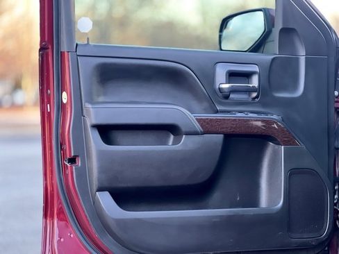 Used 2015 GMC Sierra 1500 SLE w/ SLE Value Package image 10