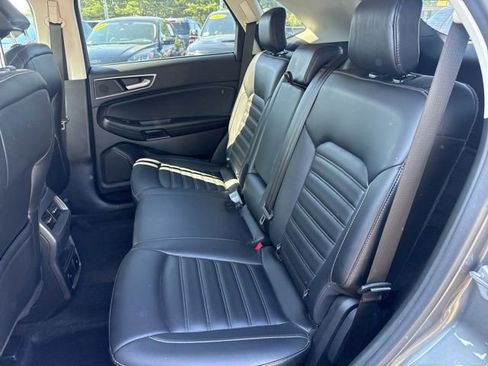 Used 2022 Ford Edge SEL w/ Convenience Package AWD/4WD image 15