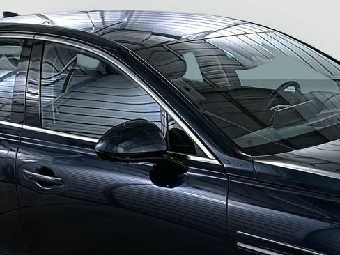 Used 2023 Genesis G80 2.5T image 15