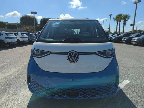 New 2025 Volkswagen ID. Buzz 1st Edition image 10
