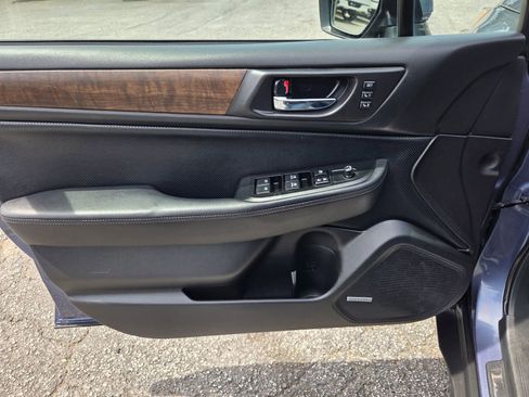 Used 2016 Subaru Outback 2.5i Limited image 23
