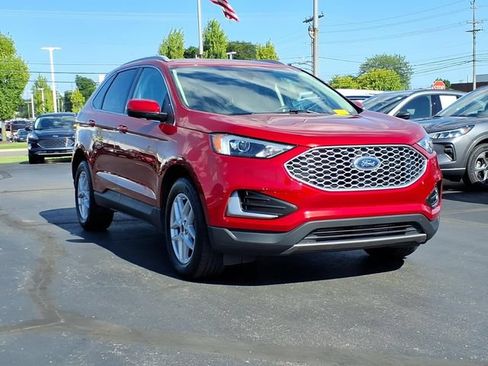 Certified 2023 Ford Edge SEL AWD/4WD image 3