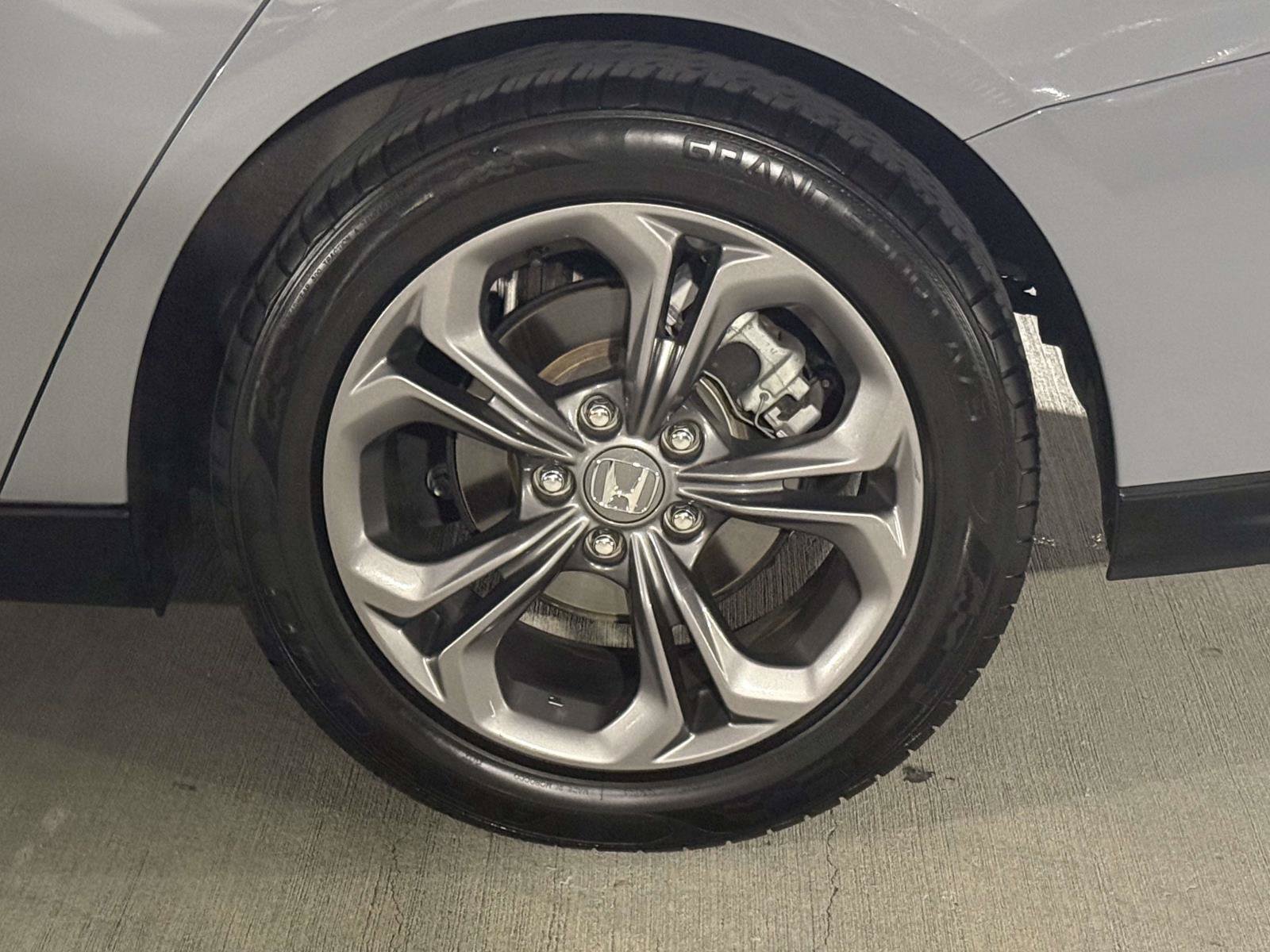 Used 2023 Honda Accord EX-L image 13