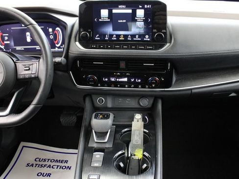 Used 2023 Nissan Rogue Platinum w/ Platinum Premium Package FWD image 24