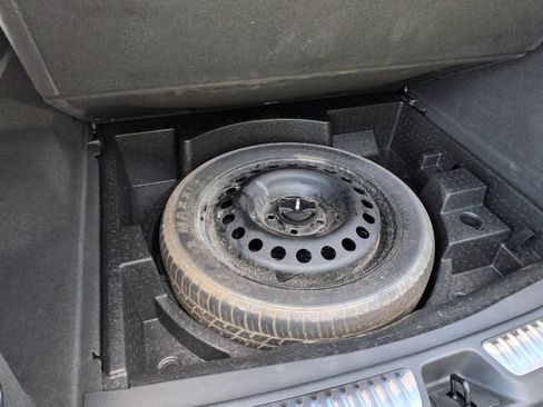 Used 2021 Buick Envision Essence w/ Sport Touring Package FWD image 20