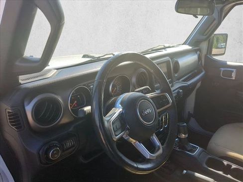 Used 2020 Jeep Gladiator Sport w/ Quick Order Package 24S AWD/4WD image 9
