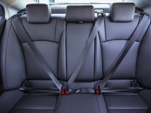 Used 2025 Lexus ES 350 FWD image 19