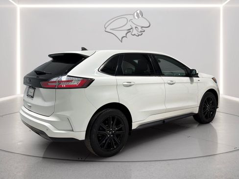 Certified 2023 Ford Edge ST-Line AWD/4WD image 5