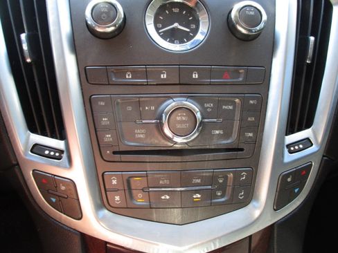 Used 2012 Cadillac SRX Luxury FWD image 11