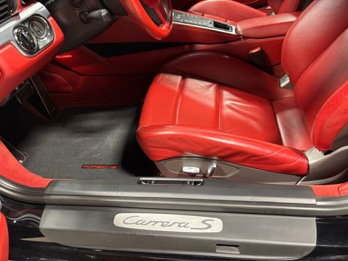 Used 2012 Porsche 911 Carrera S image 16