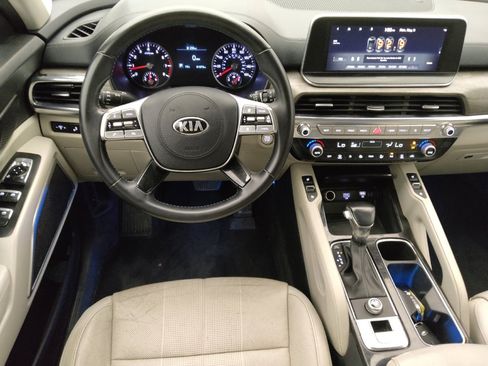 Used 2021 Kia Telluride EX w/ EX Premium Package FWD image 22