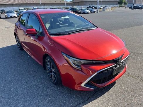 Used 2019 Toyota Corolla XSE w/ Carpet Mat Package FWD image 2