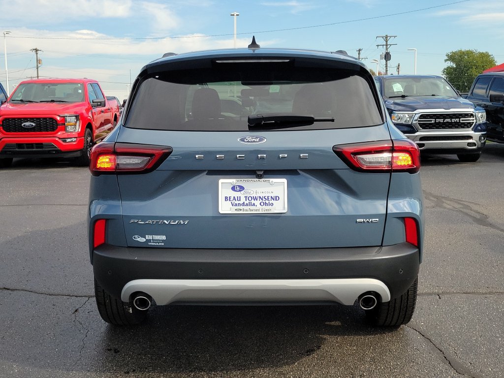 Certified 2023 Ford Escape Platinum AWD/4WD image 5
