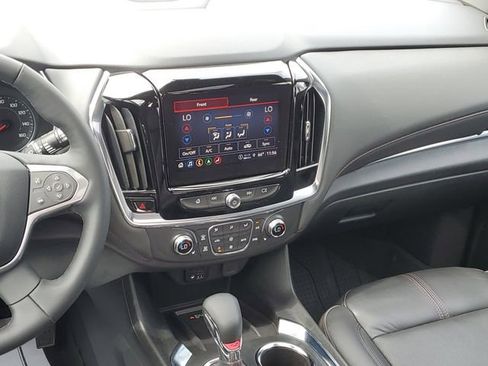 Used 2023 Chevrolet Traverse RS w/ LPO, Floor Liner Package AWD/4WD image 26