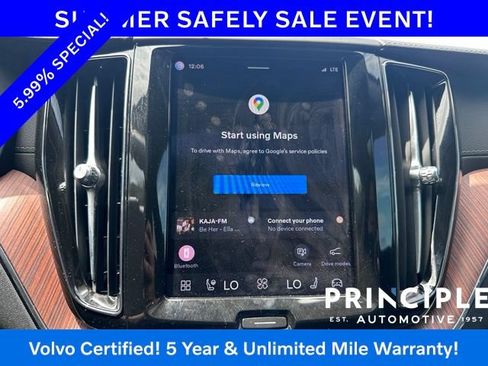 Certified 2023 Volvo XC60 B5 Ultimate w/ Climate Package FWD image 29
