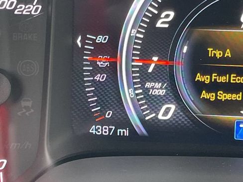 Used 2018 Chevrolet Corvette Z06 RWD image 15