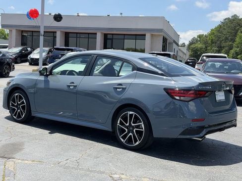 Certified 2024 Nissan Sentra SR w/ SR Premium Package FWD image 3