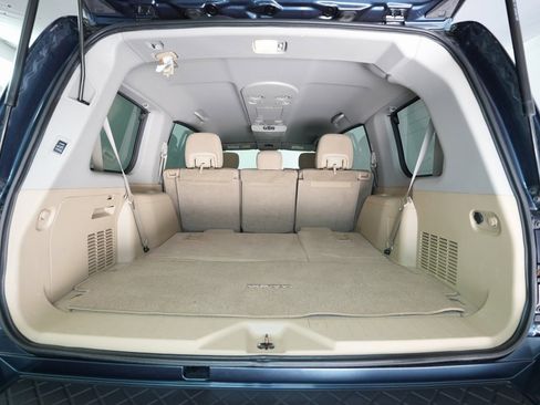 Used 2014 Nissan Armada SV image 10