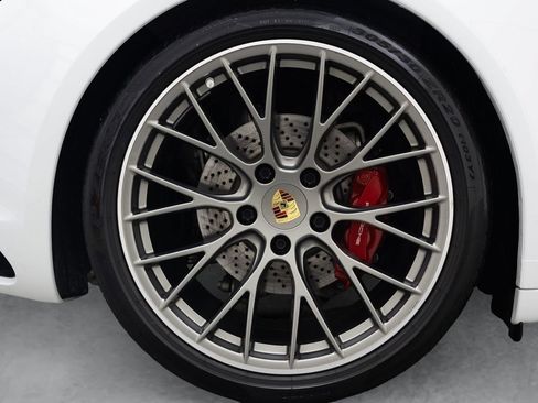Used 2018 Porsche 911 Targa 4S AWD/4WD image 29