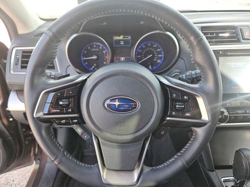 Used 2019 Subaru Outback 3.6R Touring w/ Popular Package #3A image 13