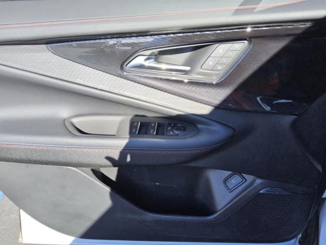 Used 2025 Chevrolet Blazer EV RS RWD image 6