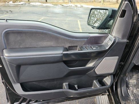 Used 2024 Ford F150 Platinum image 20