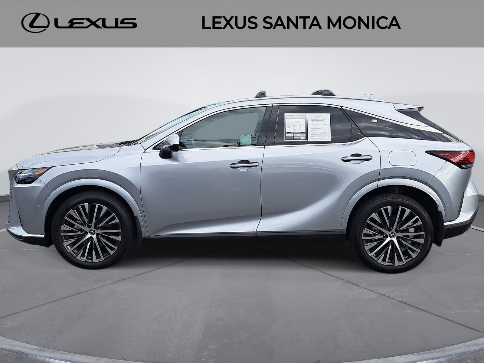Used 2024 Lexus RX 350 Premium Plus w/ Convenience Package FWD image 8