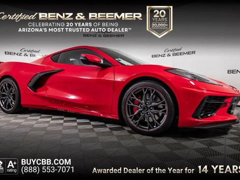 Used 2024 Chevrolet Corvette Stingray Preferred Cpe w/ Z51 Performance Package RWD image 1