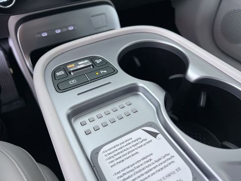 New 2026 Hyundai Ioniq 9 SEL image 26