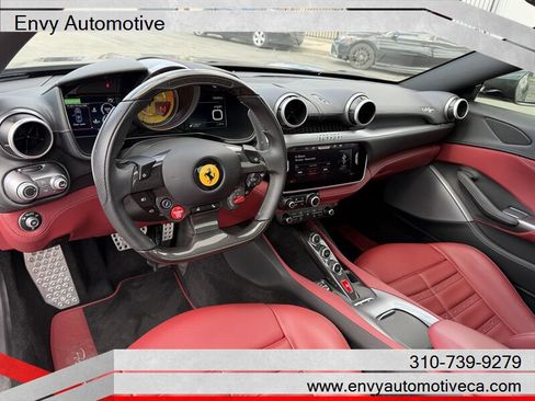 Used 2020 Ferrari Portofino image 35