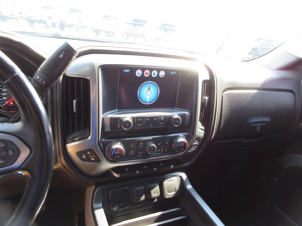 Used 2018 Chevrolet Silverado 1500 LTZ Z71 w/ Redline Edition AWD/4WD image 31