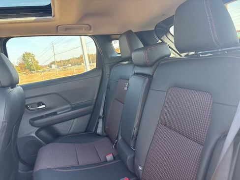 New 2026 Nissan Kicks SR w/ SR Premium Package image 19