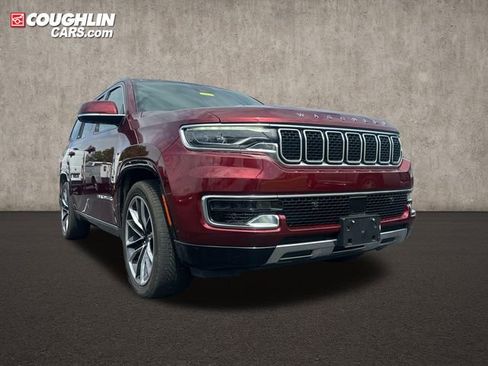 Used 2022 Jeep Wagoneer Series III w/ Premium Group I AWD/4WD image 1