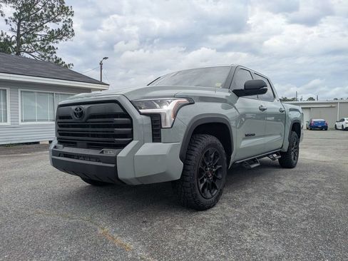 Used 2024 Toyota Tundra SR5 w/ SR5 Premium Package AWD/4WD image 8