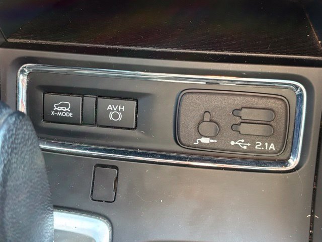 Used 2021 Subaru Ascent Limited w/ Technology Package AWD/4WD image 35