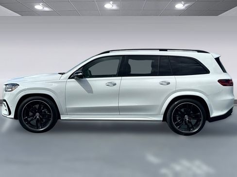New 2026 Mercedes-Benz GLS 450 4MATIC image 2