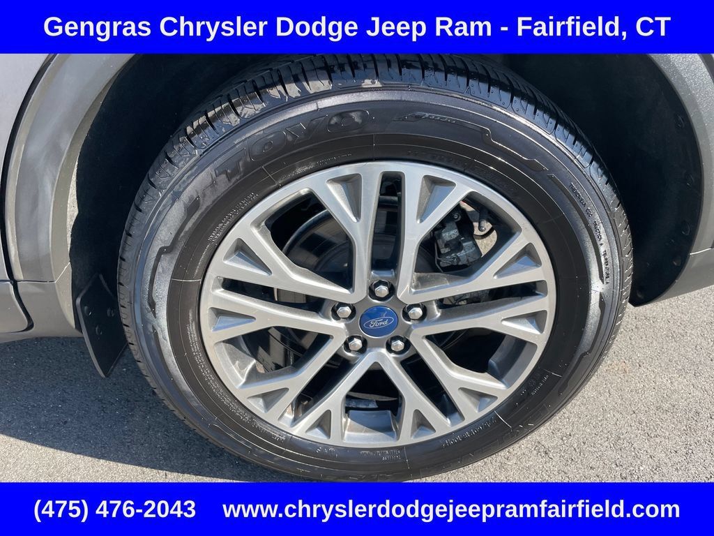 Used 2021 Ford Escape SEL w/ Technology Package AWD/4WD image 11