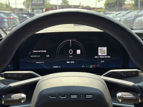 Used 2025 Lucid Air Touring AWD/4WD image 24