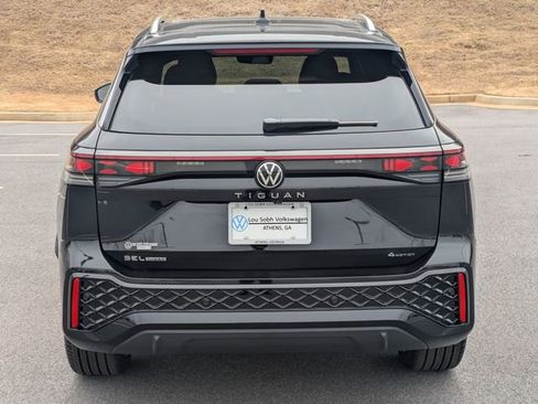 New 2026 Volkswagen Tiguan SEL R-Line AWD/4WD image 5