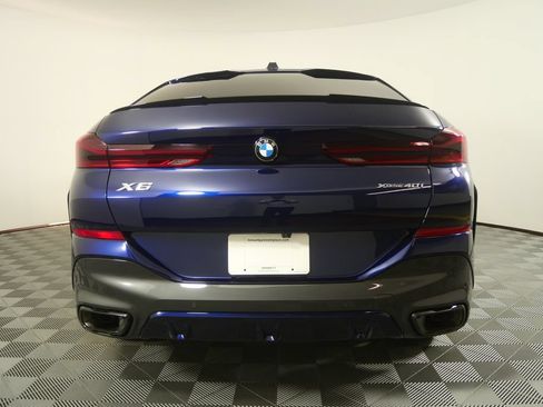 Certified 2026 BMW X6 xDrive40i AWD/4WD image 4