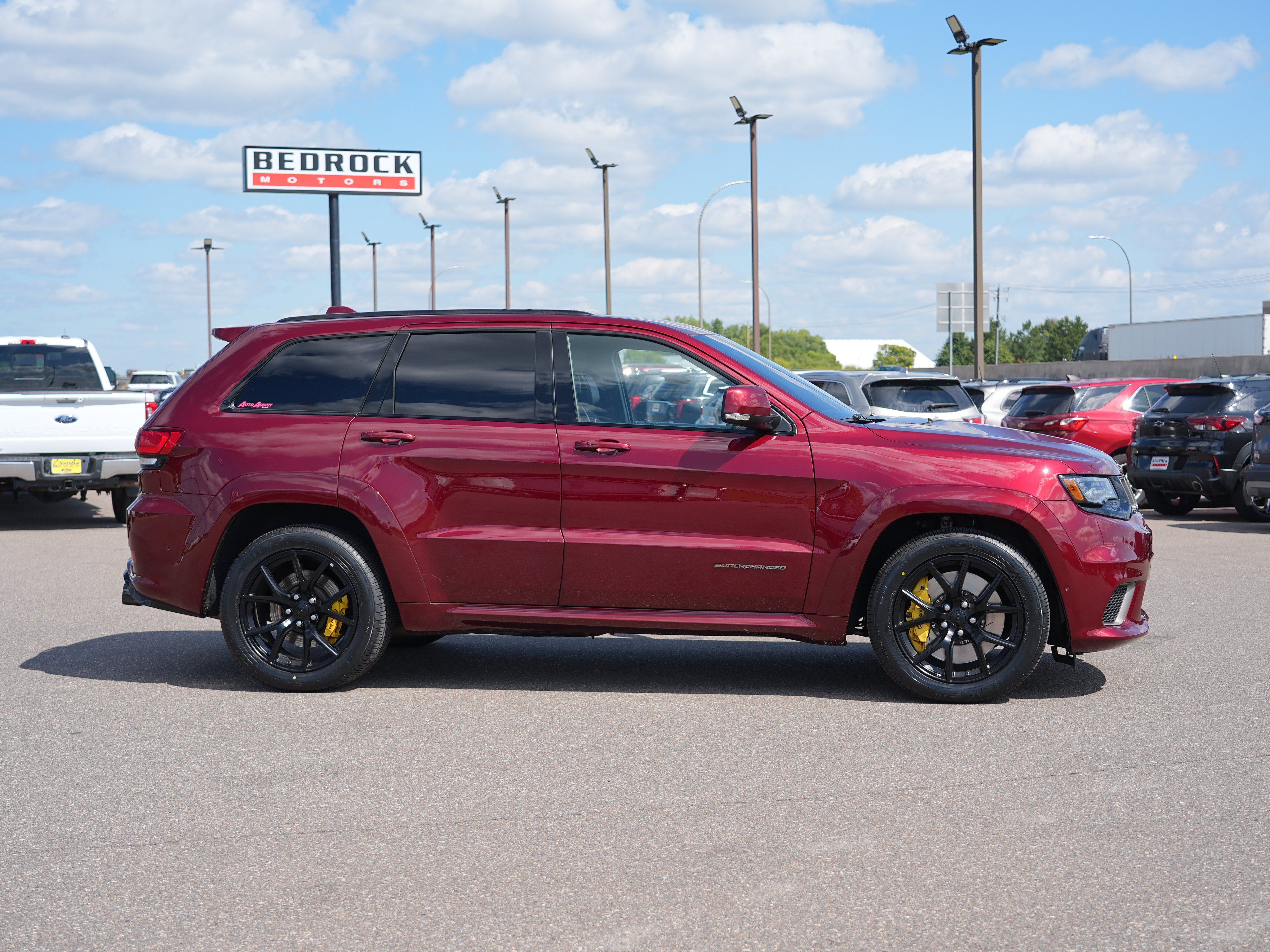 Used 2021 Jeep Grand Cherokee Trackhawk w/ Trailer Tow Group IV AWD/4WD image 2