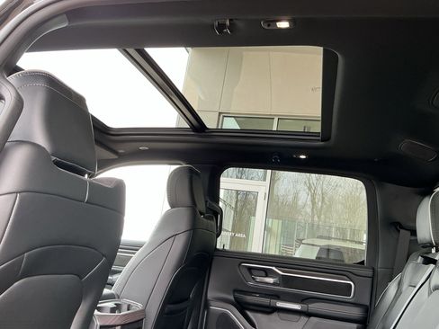 Used 2025 RAM 1500 Laramie image 35